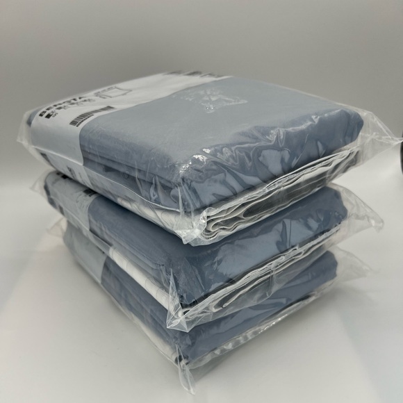 IKEA Bengta Black Out Curtain Panel Set Of 3 Size 83x98” New In Package - Picture 14 of 15